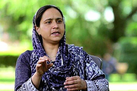 Women, be self-reliant: Arifa's message on PM's Twitter handle