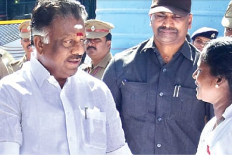 Med teams to monitor govt staff at Secretariat