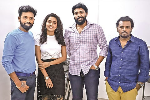 (L to R) Jagan, Mahima Nambiar, Vikram Prabhu, Director Rajdheep