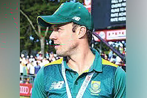 Sadhguru, de Villiers exchange thoughts