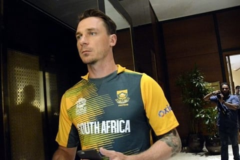 Dale Steyn left out of Cricket South Africa's contract list