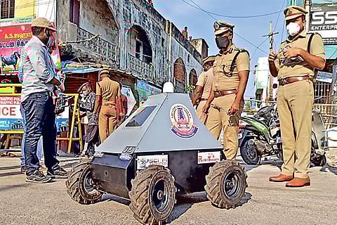 City police will introduce robots to monitor and interact with people in containment zones.