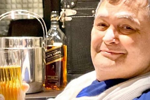 Neetu Kapoor's emotional post for Rishi: 'End of our story'