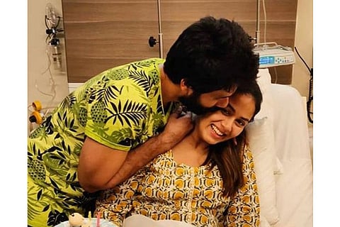 When 'questionably dressed' Shahid planted a kiss on Mira's cheek