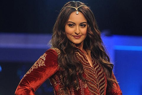 Sonakshi Sinha thanks fans for donating PPE kits to Pune hospital