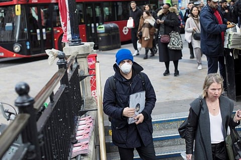 UK arrivals could face fines for breaking quarantine