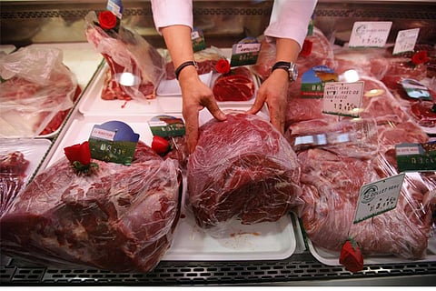 Doctors urge UK to cut meat intake to avoid future pandemic