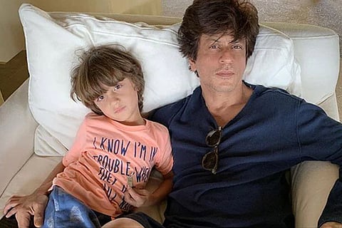 SRK celebrates son AbRam's b'day by narrating 'scary' stories to him
