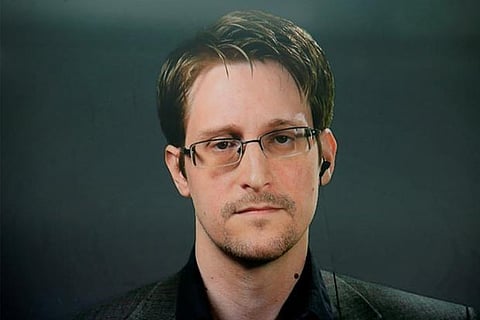 Snowden's residence permit in Russia automatically extended