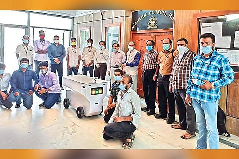 Remote-controlled helper Bot designed to aid hospital staff treating COVID-19 patients.