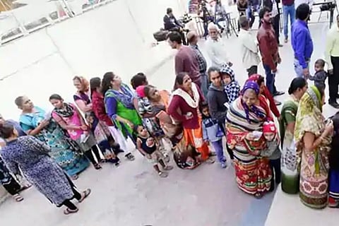 44.51pc voting in Bihar till 4 pm, 49.46pc in Gujarat