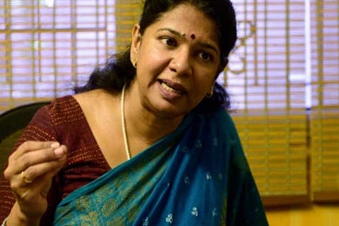 Kanimozhi dares BJP to make Tamil the national language