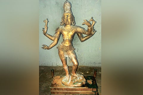 Picture of the fake idol of Kala Samharamurthy