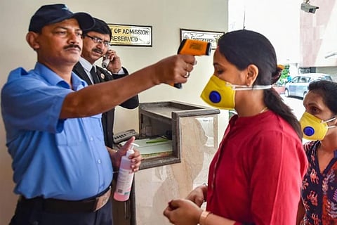 TN reports 1,725 new COVID-19