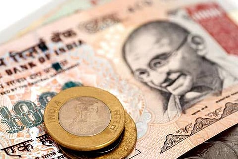 Rupee rises 11 paise to 73.77 against US dollar in early trade