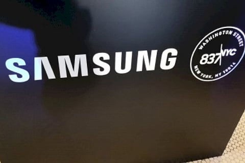 Samsung working on devices with triple folds, rollable displays