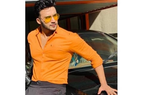 'Naagin' star Zuber K. Khan dedicates new romantic film to SRK