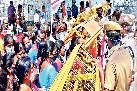 AIDWA protests against micro finance firms for threatening SHG members