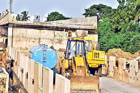 Flyover at its last stage of work near Koyambedu