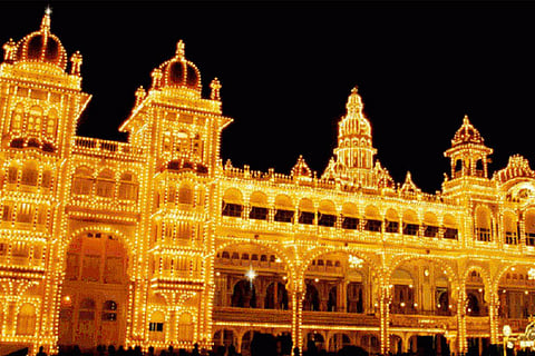 Tourist spots in Mysuru stay shut for fest