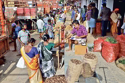 Social distancing is not followed at Koyambedu market and masks are also not worn properly