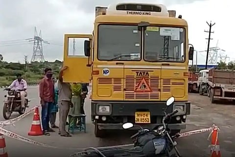 Krishnagiri police teams rush to Madhya Pradesh in search of phone truck robbery gang
