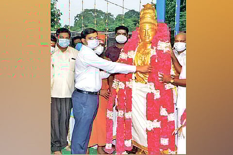 Statue of the king being honoured at the Big Temple