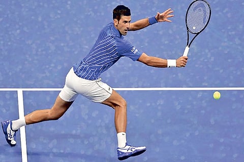 Djokovic eased through to the second round with a facile win