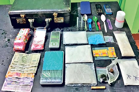 Drugs and mobile phones seized in Taramani