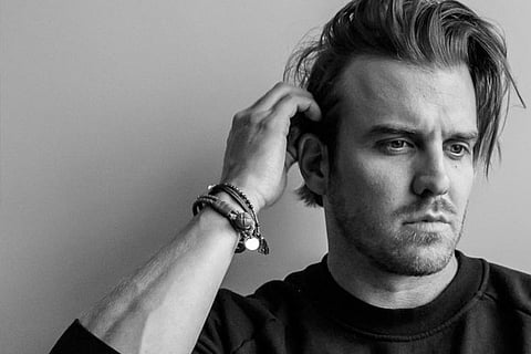 AR Rahman's 'Ae ajnabi' recreated by French artiste Feder