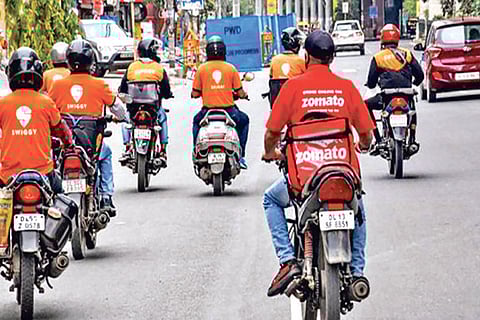 Zomato raises Rs 760 cr from Tiger Global