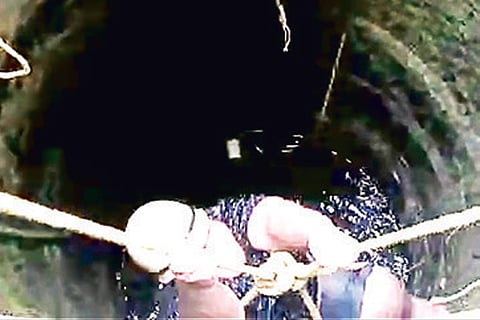 45-yr-old dies after slipping into well, nephew rescued