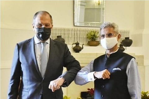 Source: Twitter; External Affairs Minister with Russian FM Sergey Lavrov