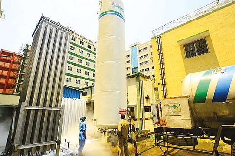 An oxygen storage unit been refilled in a tanker at RGGGH.