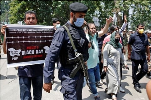Mehbooba Mufti and her supporters in a rally (Credit: Reuters)