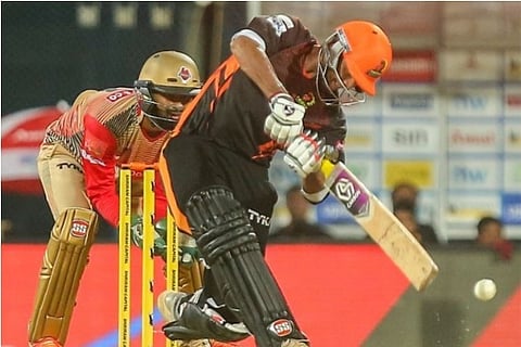 Ruby Trichy Warriors in action against Chepauk Super Gillies (Source: Twitter/ @TNPremierLeague)