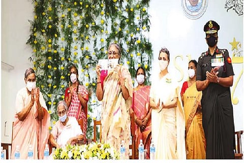 Justice (retd) Prabha Sridevan releasing postcards of Stella Maris College