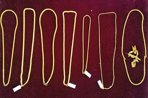 The gold chains seized from the snatchers