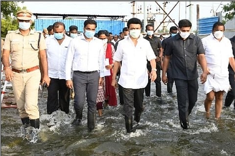 Stalin inspects flood affected areas in Thoothukudi