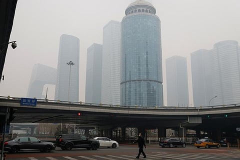 Beijing smog casts gloom over China's Lunar New Year holiday