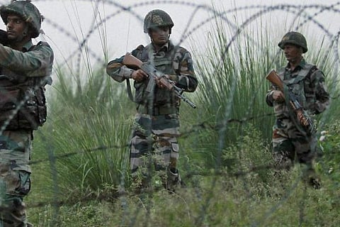 Pak violates ceasefire on LoC in Jammu and Kashmir's Kupwara