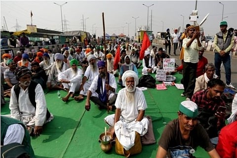 File photo: Farmers calls for a 4-hour Nationwide ?Rail Roko? program today