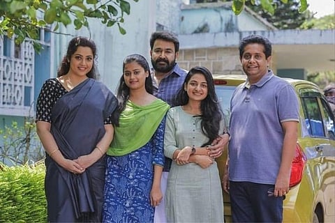 Source: Twitter; Director Jeethu Joseph with the Dhrishyam2 cast