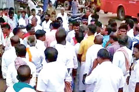 Farmers staging protest in Thanjavur on Saturday