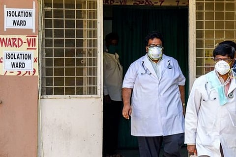 COVID cases on the decline, 838 new cases in TN