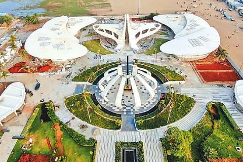 Jayalalithaa memorial to have laser light shows, selfie spots