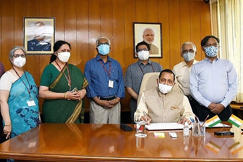 Union Minister Jitendra Singh  takes charge of Science and Technology ministry