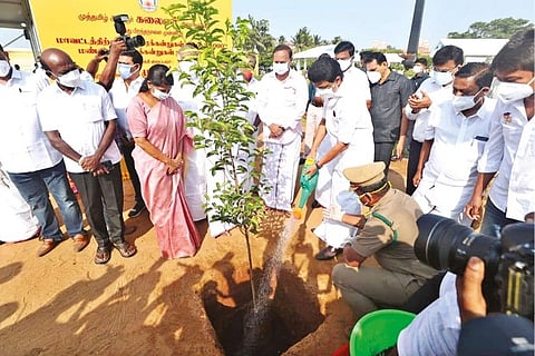 CM announces granaries, drying fields in Tiruvarur for Rs 30 cr