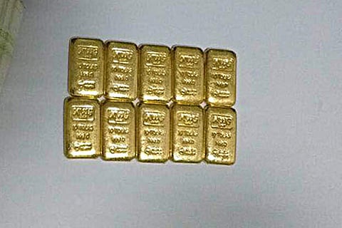 Two Rohingyas held with gold biscuits in UP