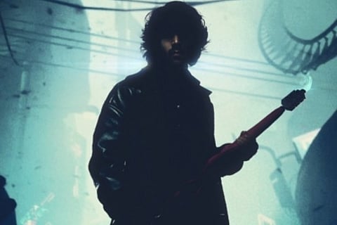 Kartik Aryan's posts a 'Dhamaka' poser for fans